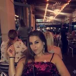 Meet your Posher, Candice